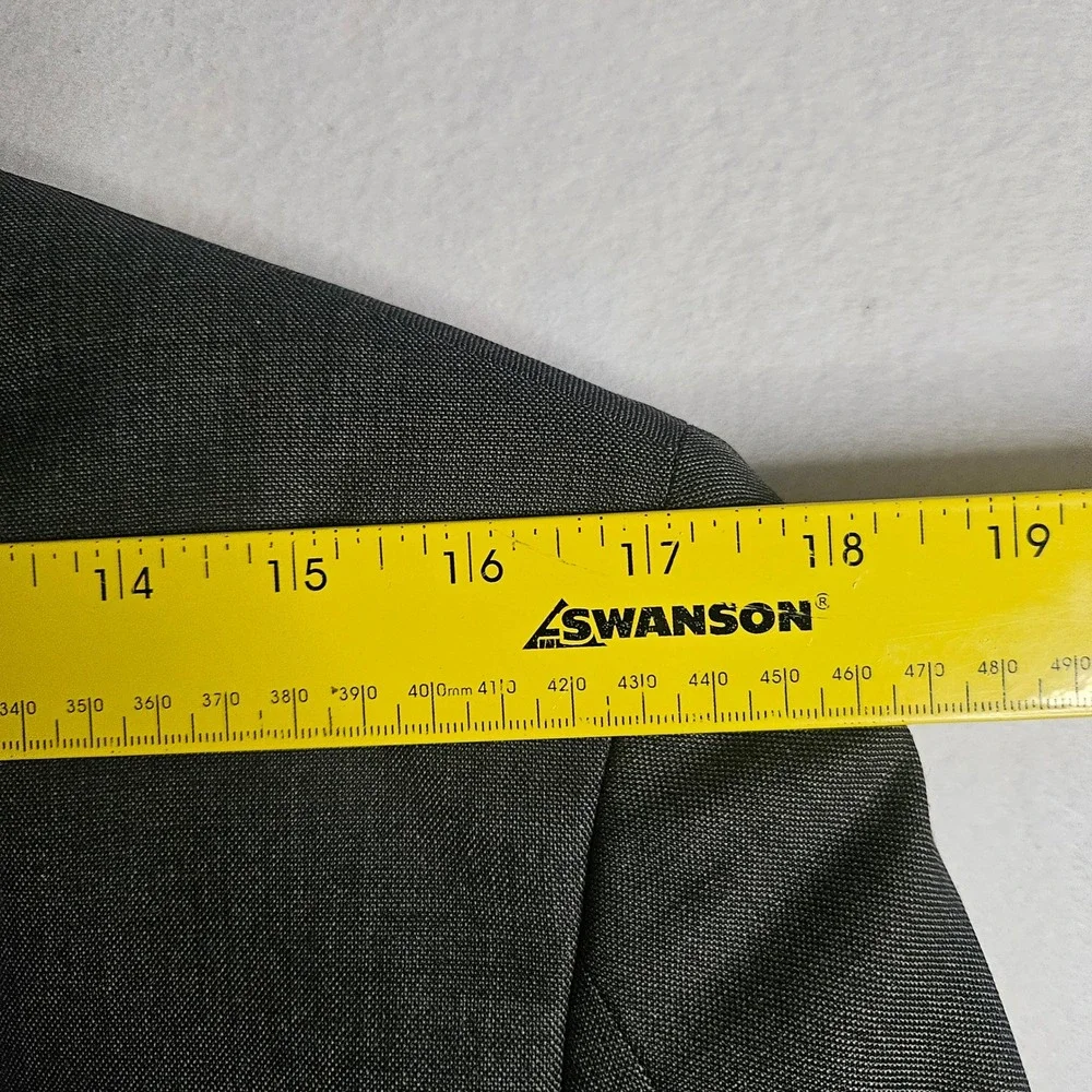 H‎ Freeman & Son George J Good Berkeley Suit Gray 2 Button Cuffed 40R 31W
